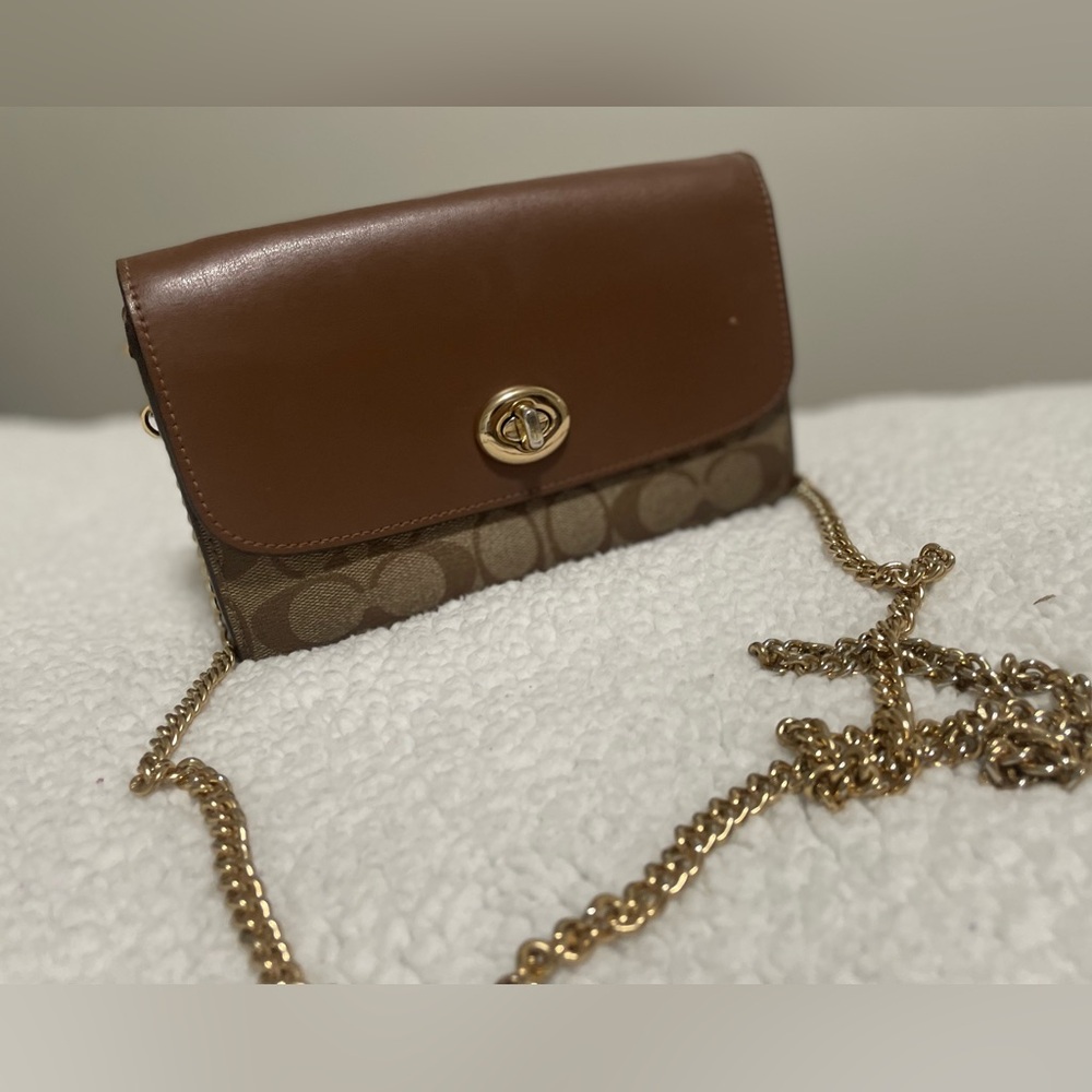 Coach Crossbody Purse In Signature Canvas